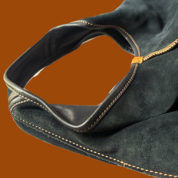 UGG Australia Black Suede Shoulder Bag with side POCKETS NWOT - Picture 5 of 12